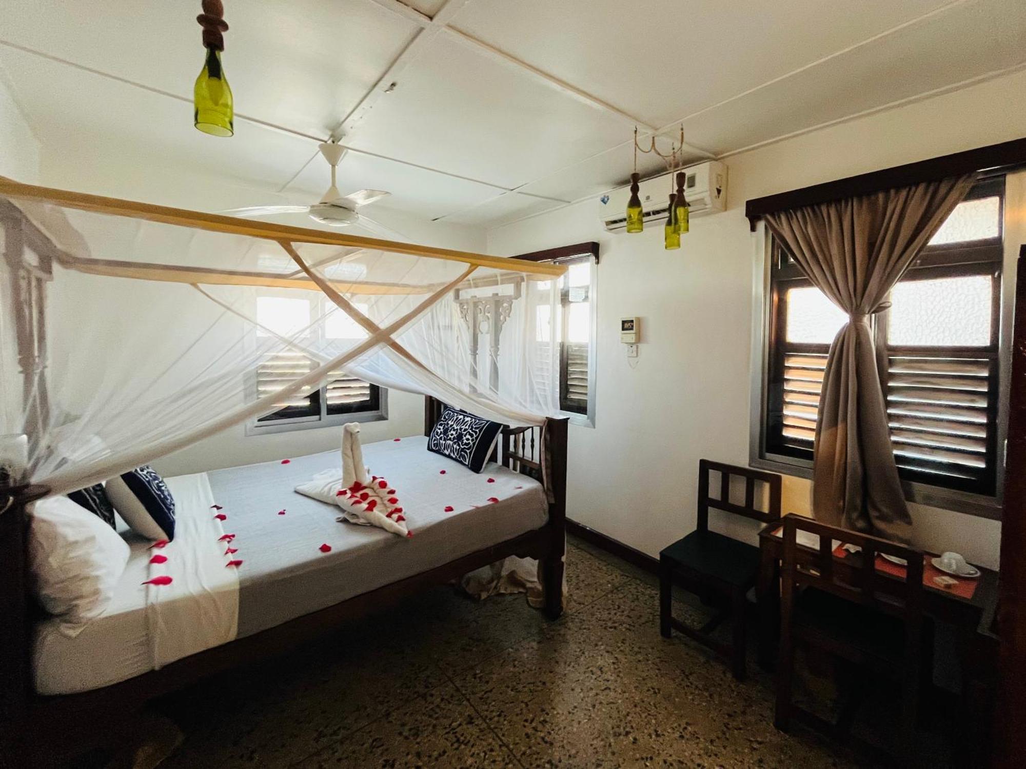 Zenji Hotel Zanzibar Esterno foto